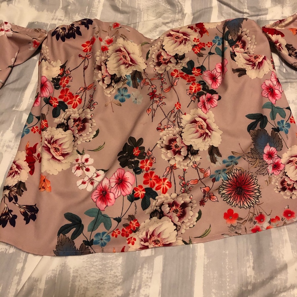 G by guess top